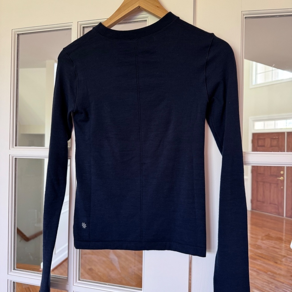 Athleta Ascent Seamless Top, Navy, Size XS - Picture 4 of 4